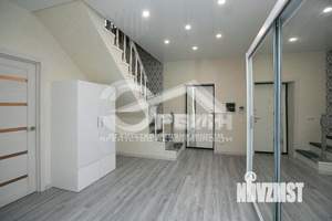 Дом 161м², 2-этажный, участок 4 сот.