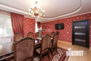 Дом 320м², 3-этажный, участок 12 сот.