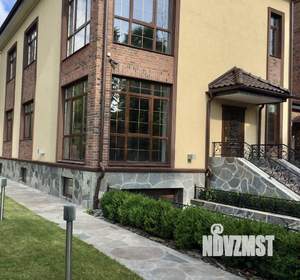 Дом 400м², 3-этажный, участок 4 сот.