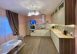 Дом 132м², 2-этажный, участок 6 сот.