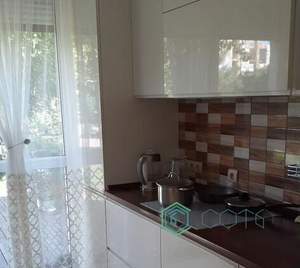 Дом 180м², 2-этажный, участок 6 сот.