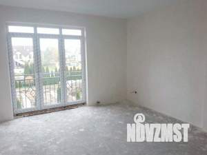 Таунхаус 170м², 2-этажный, участок 2 сот.