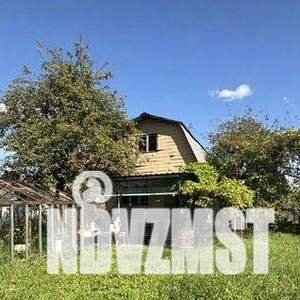 Дом 40м², 2-этажный, участок 6 сот.