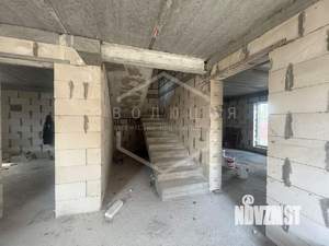 Дом 461м², 3-этажный, участок 5 сот.