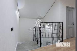 Таунхаус 196м&sup2;, 2-этажный, на длительный срок, 