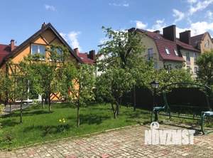 Дом 80м&sup2;, 2-этажный, посуточно, 