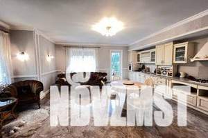 Дом 218м², 3-этажный, посуточно, 