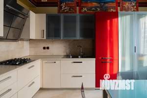 Дом 265м&sup2;, 4-этажный, посуточно, 