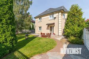 Дом 180м², 2-этажный, посуточно, 