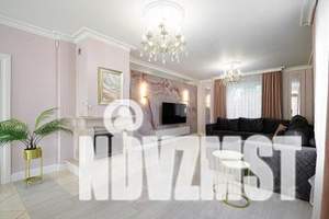 Дом 190м&sup2;, 2-этажный, посуточно, 