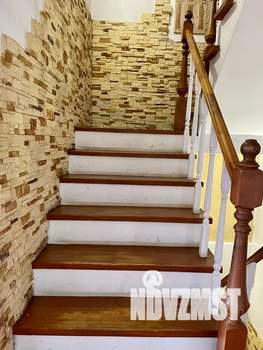 Дом 240м&sup2;, 3-этажный, посуточно, 