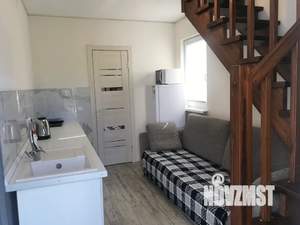 Дом 40м&sup2;, 2-этажный, посуточно, 