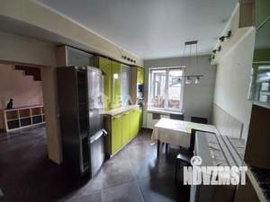 Дом 260м&sup2;, 2-этажный, на длительный срок, 