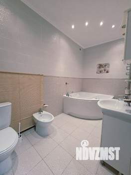 Таунхаус 200м&sup2;, 3-этажный, на длительный срок, 