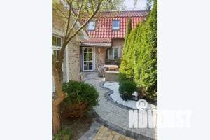 Дом 140м&sup2;, 2-этажный, посуточно, 