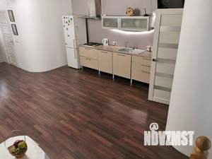 Дом 106м&sup2;, 2-этажный, посуточно, 