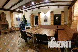 Дом 200м&sup2;, 2-этажный, посуточно, 