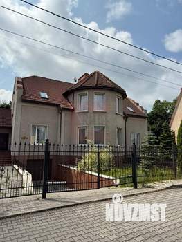 Таунхаус 297м², 2-этажный, на длительный срок, 