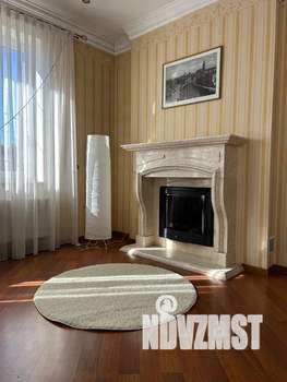 Дом 250м&sup2;, 2-этажный, посуточно, 