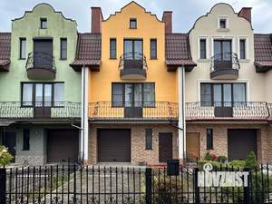 Таунхаус 259м², 4-этажный, на длительный срок, 