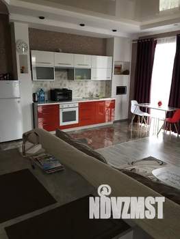 Дом 110м&sup2;, 2-этажный, посуточно, 