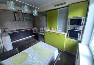 Дом 260м&sup2;, 2-этажный, на длительный срок, 