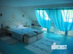 Дом 230м², 2-этажный, посуточно, 