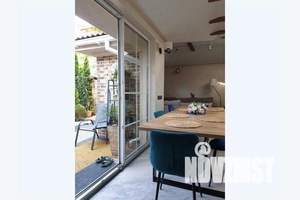 Дом 140м&sup2;, 2-этажный, посуточно, 