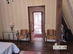 Дом 160м&sup2;, 2-этажный, на длительный срок, 