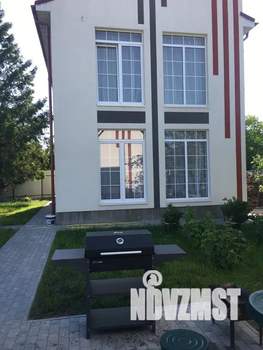 Дом 110м&sup2;, 2-этажный, посуточно, 