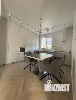 Таунхаус 164м&sup2;, 3-этажный, на длительный срок, 