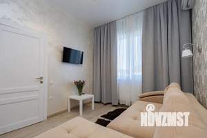 Дом 225м&sup2;, 2-этажный, посуточно, 