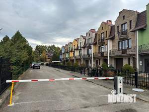 Таунхаус 259м², 4-этажный, на длительный срок, 