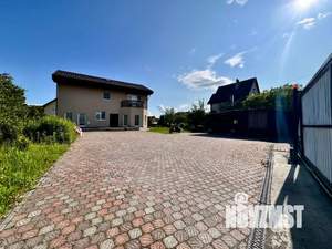 Дом 220м&sup2;, 2-этажный, посуточно, 