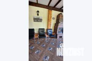 Дом 200м&sup2;, 2-этажный, посуточно, 