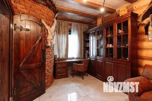 Дом 240м&sup2;, 2-этажный, посуточно, 