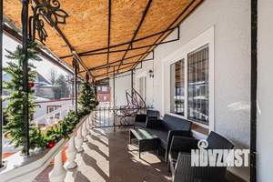 Коттедж 400м&sup2;, 3-этажный, на длительный срок, 