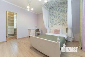 Дом 180м&sup2;, 2-этажный, посуточно, 