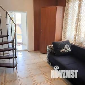 Дом 139м&sup2;, 2-этажный, посуточно, 