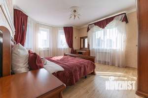 Дом 180м&sup2;, 2-этажный, посуточно, 