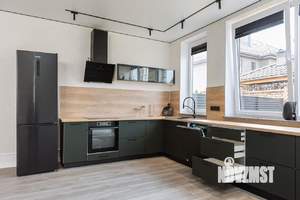 Таунхаус 196м&sup2;, 2-этажный, на длительный срок, 