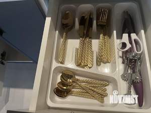 Дом 280м&sup2;, 3-этажный, посуточно, 