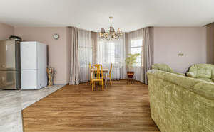 Дом 206м&sup2;, 2-этажный, участок 6 сот.  