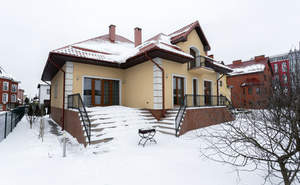 Дом 489м&sup2;, 2-этажный, участок 6 сот.  