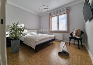 Дом 200м², 3-этажный, участок 2 сот.  