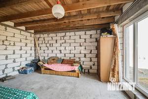 Дом 75м², 2-этажный, участок 10 сот.  