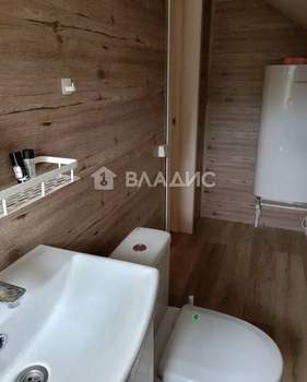 Дом 98м&sup2;, 2-этажный, участок 5 сот.  