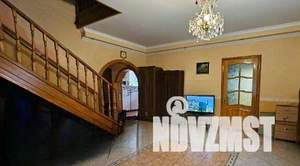 Дом 170м&sup2;, 2-этажный, участок 6 сот.  