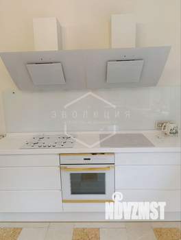 Дом 507м&sup2;, 4-этажный, участок 7 сот.  