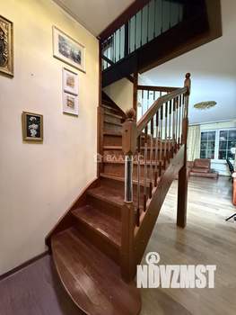 Таунхаус 200м², 3-этажный, участок 2 сот.  